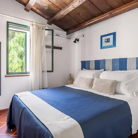 Casa Lory - A 3 Km Dalla Con Piscina