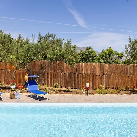Casa Lory - A 3 Km Dalla Con Piscina * Castellammare del Golfo