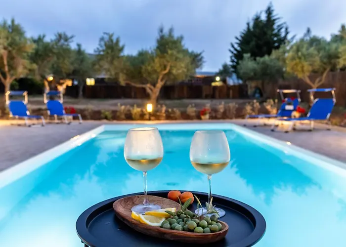 Casa Lory - A 3 Km Dalla Con Piscina *