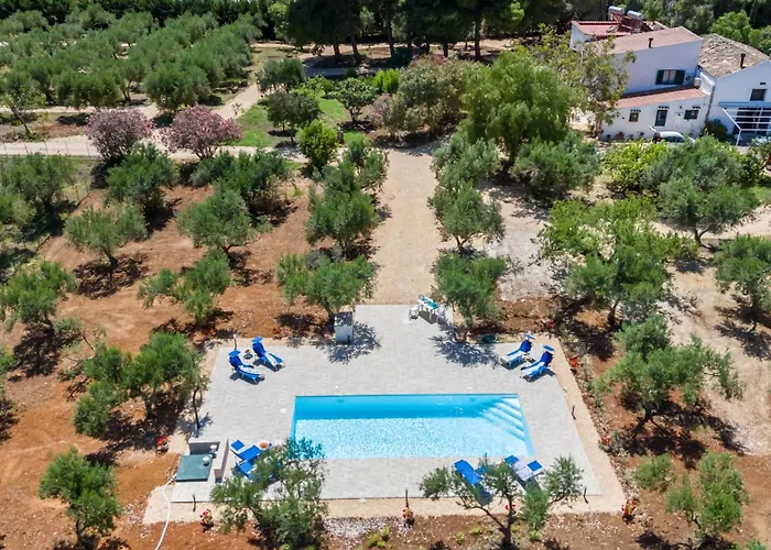 Casa Lory - A 3 Km Dalla Con Piscina كاستيلاّماري ديل غو